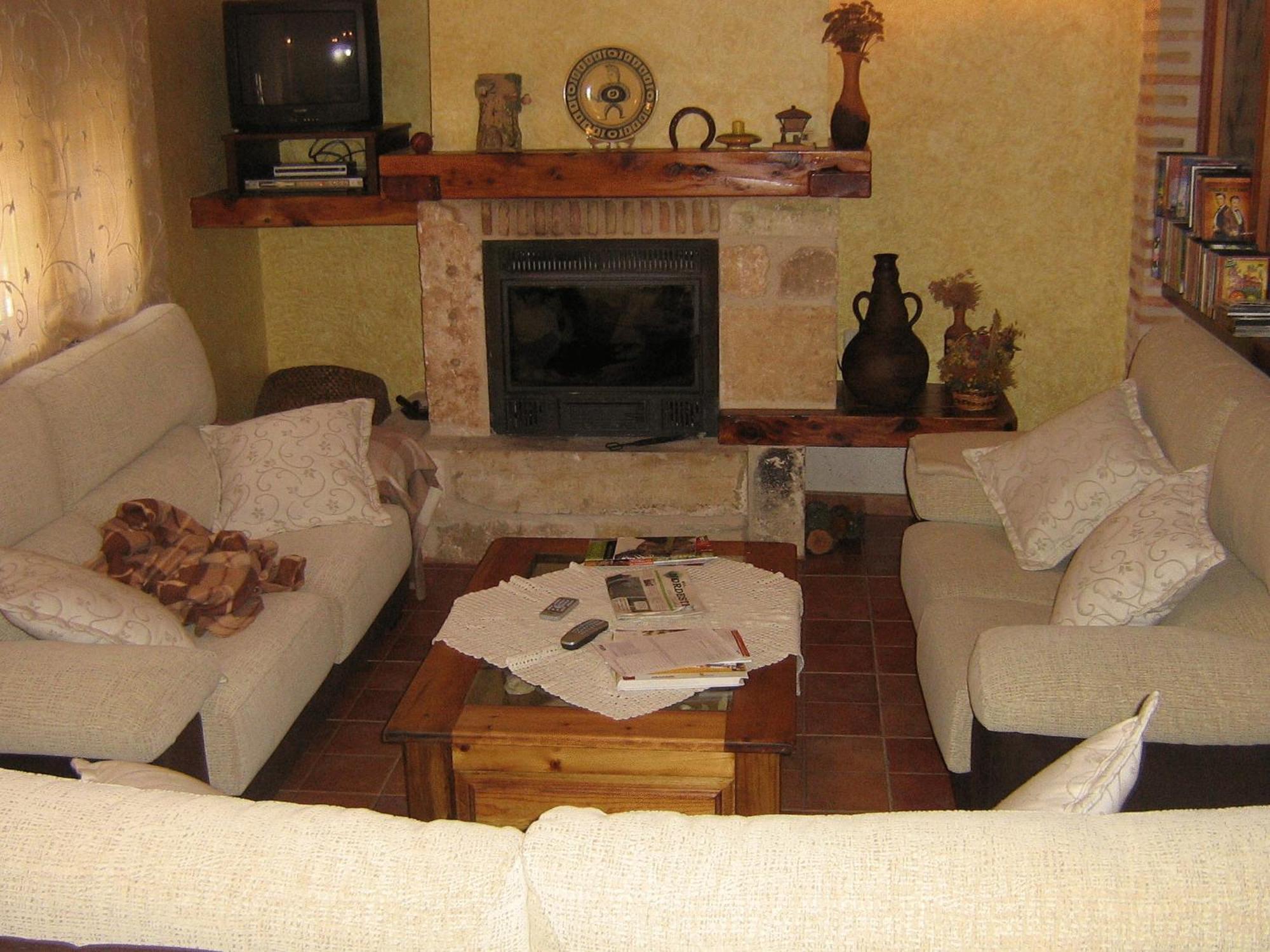 Rural El Museo Country house *